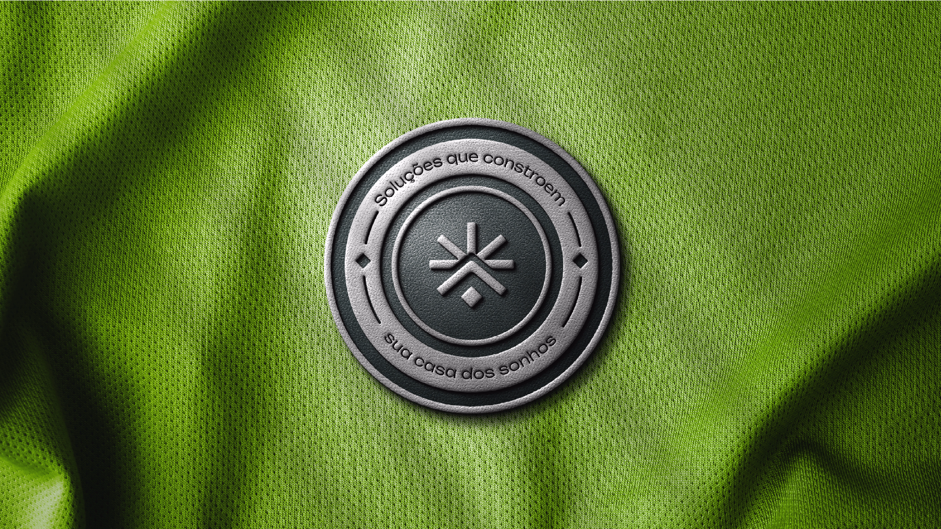 Emblema Asterisco bordado em tecido verde
